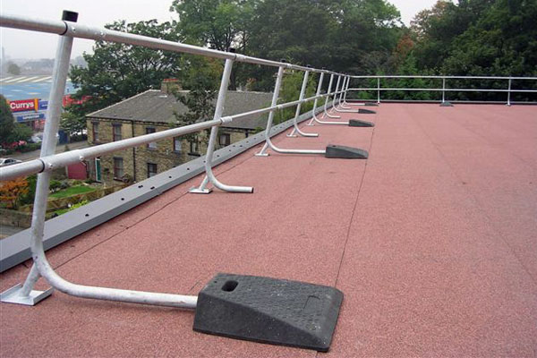 Free Standing Roof Edge Protection Guardrail Bilco UK